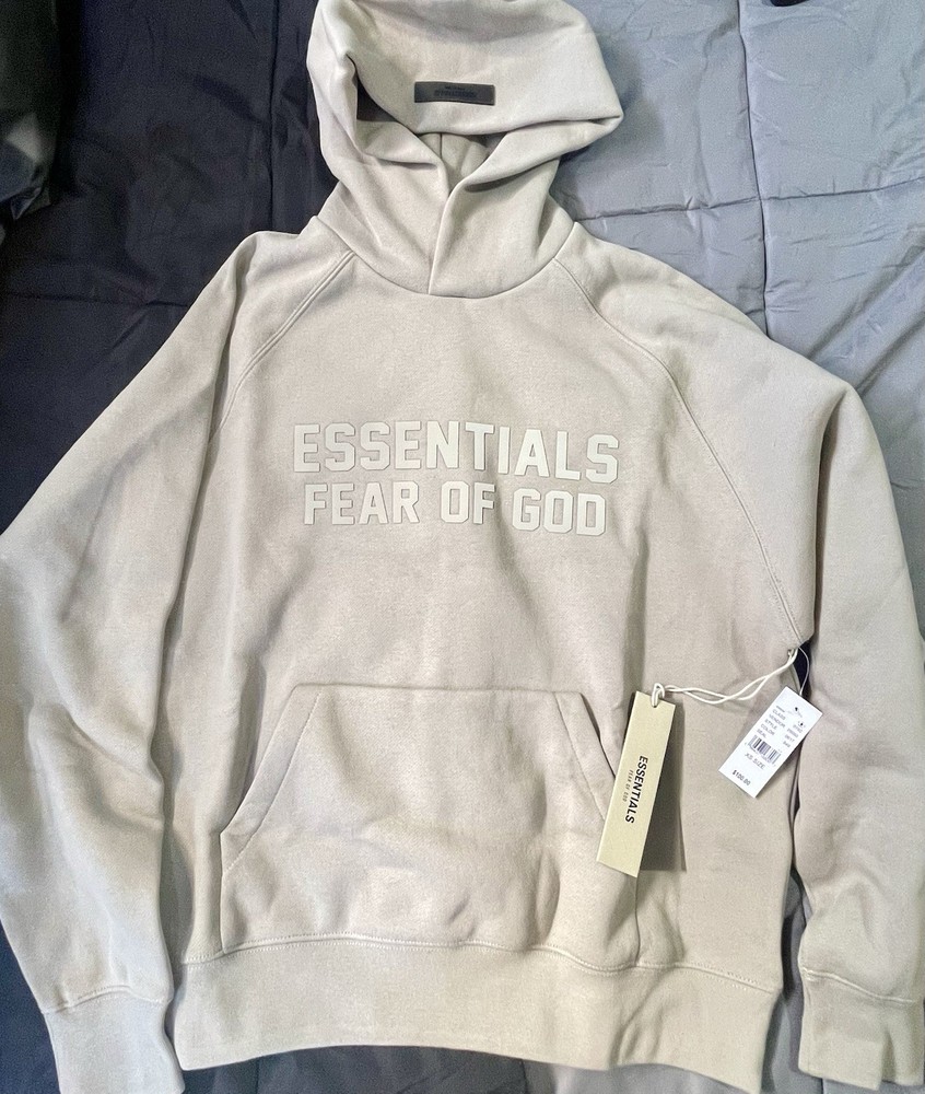 Essentials Men’s Hoodie Xsmall Brand New with Tags Free Shipping
