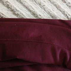 Under Armour Sweatshirt Plum Long Sleeve Shirt Training Men’s Size XS AA008