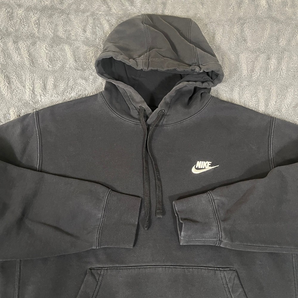 Nike Pullover Hoodie Sweatshirt Black Small Logo Embroidered Hooded