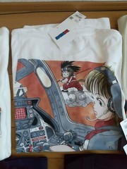 UNIQLO DRAGON BALL DAIMA Sweatshirts 1pc, T-shirt 4 ps. XL Chest: 104–112 cm