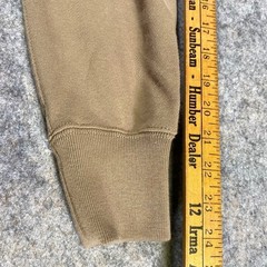 Uniqlo Mens Tan Crewneck Sweatshirt XXS Minimalist Casual Basic Pullover Top