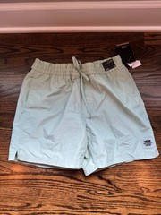 NWT Men’s Vans Board Shorts Light Sage Size Medium