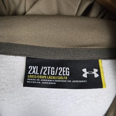 UNDER ARMOUR REALTREE XTRA Mens Hoodie Size 2XL Shortened Sleeves 30″ Camouflage