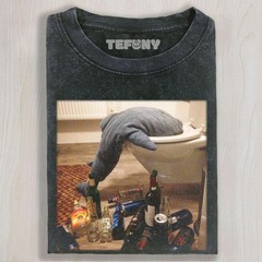 DRUNKEN SHARK UNISEX TEE