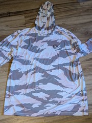 Outdoor Nation UnlimitMen’s Grey Camo Long Sleeve Jax Beach UV Protection Hoodie
