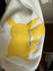 Target Pokemon Pikachu Gotta Catch ‘Em All Cream Adult Hooded Sweatshirt L large