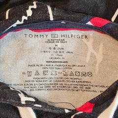 VTG Tommy Hilfiger Medium All Over Print Script Logo Hoodie Black White Red