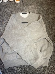 Essentials, Fear of God crewneck, size XXS