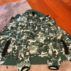Nike Men’s Green Camo Pullover Hoodie Fleece Pockets Logo Size M
