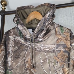UNDER ARMOUR REALTREE XTRA Mens Hoodie Size 2XL Shortened Sleeves 30″ Camouflage