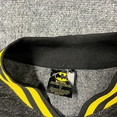 Batman Sweatshirt Men’s Medium Snap Button Closure Mock Neck Movie Promo EUC