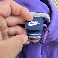 Nike Hoodie Mens S Purple Pullover Hooded Pockets Lined Fleece Embroidered Logo