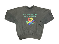 United Colors of Benetton Sweatshirt Size M Black Made In Indonesia Vintage 90’s