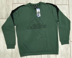 NWT Adidas Men’s Future Icons Embroidered Badge Crew Neck Sweatshirt Size M,L,XL