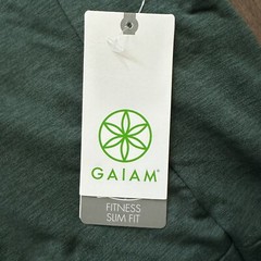 GAIAM NWT Mens M Time to Train LS 1/4 Zip Hoodie Pine Grove Heather Green NWT$70