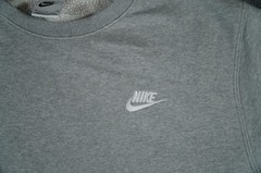 Nike Sweatshirt Mens Small Gray Club Fleece Crewneck Pullover Swoosh Logo BV2662