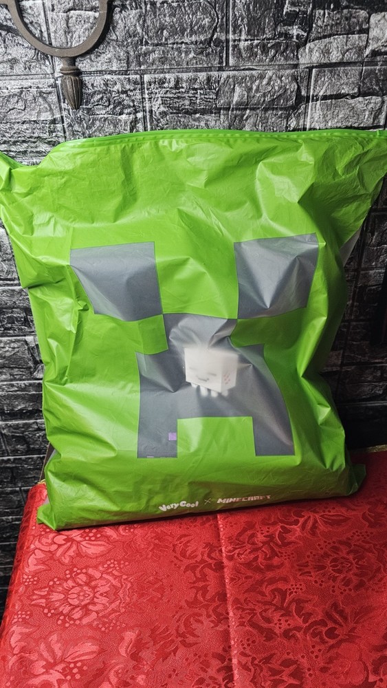 Very Cool Shirtz x Minecraft Enderman Hoodie Sz 2XL SOLD OUT! US Seller