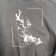 Gildan Sweatshirt Mens Extra Large Black Japanese Anime Graphic Tee