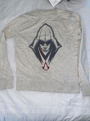 ASSASSIN’S CREED Lightweight Sweatshirt Size Medium Light Gray ORIGINAL SAMPLE