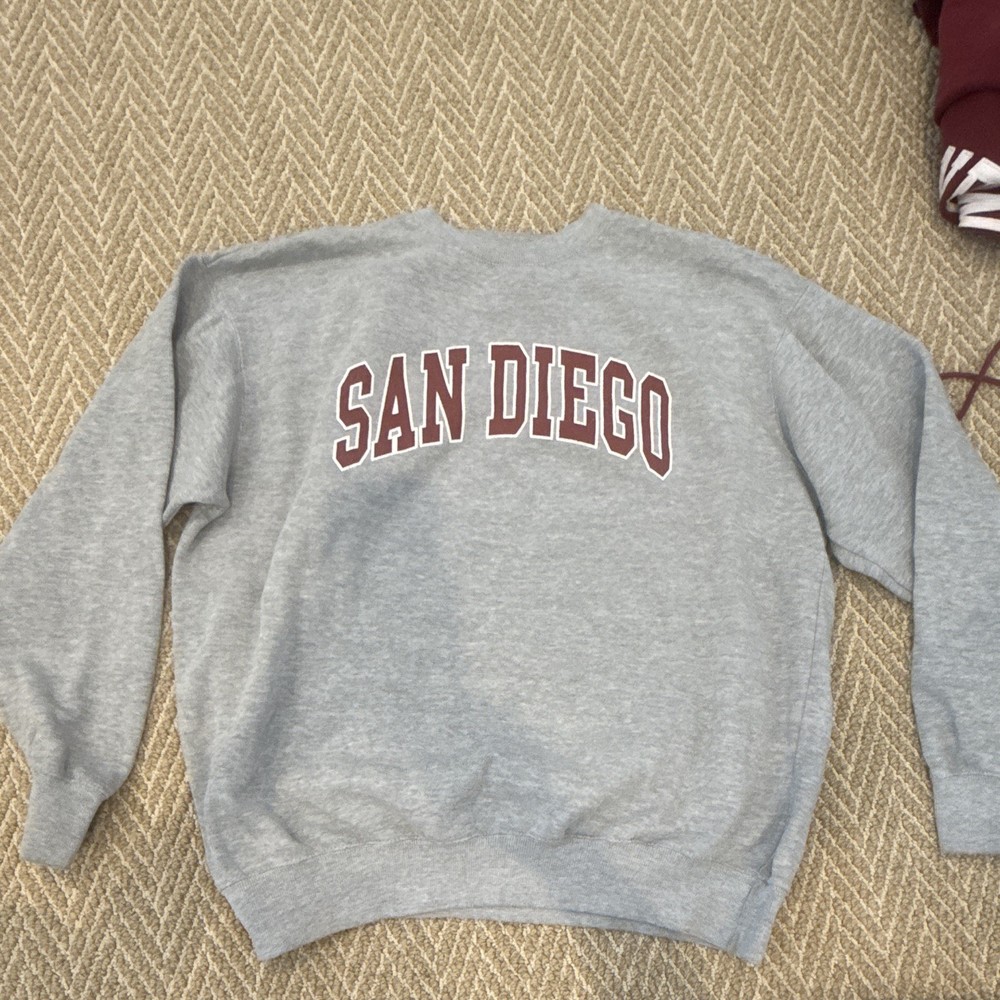 P&K Gray San Diego Graphic Crewneck Pullover Sweatshirt Fleece One Size