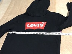 Levi’s Hoodie Pullover Graphic Logo Teens Size XL 13-15 YRS