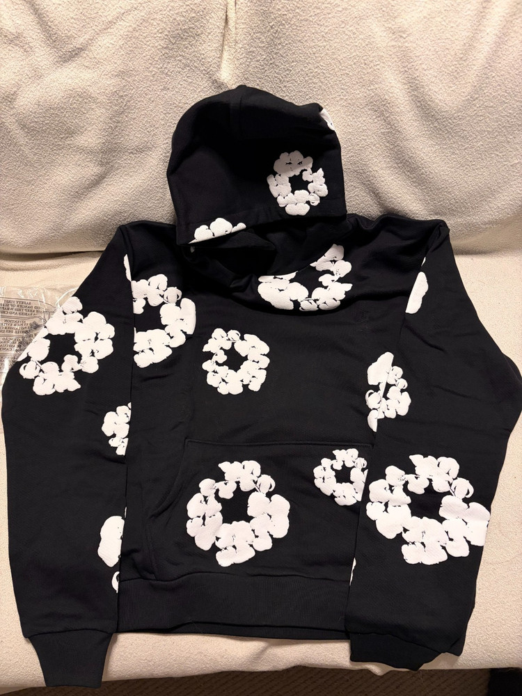 NEW Denim Tears The Cotton Wreath Sweatshirt Hoodie Black Size S-XL AUTHENTIC