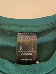 adidas Men’s Essentials Fleece Sweatshirt Collegiate Green Size Small IJ8893 NWT