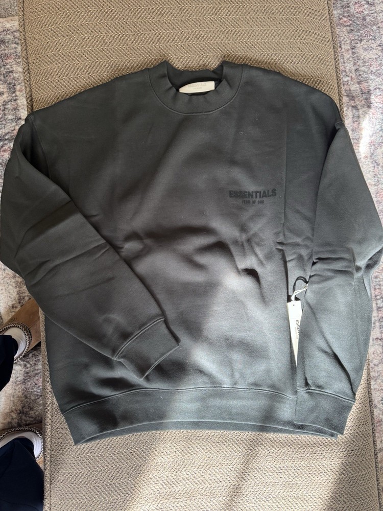 Fear of God Essentials FOG Stretch Limo Black Crew Neck Sweatshirt Size L