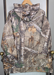 UNDER ARMOUR REALTREE XTRA Mens Hoodie Size 2XL Shortened Sleeves 30″ Camouflage