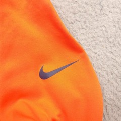 Nike Therma Fit Men’s Orange Pullover Hoodie Sweatshirt Size M Athletic Pockets