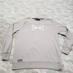 Under Armour Sweatshirt Mens XL Gray Fish Hook Loose Pullover Long Sleeve
