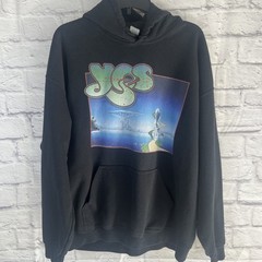 Gildan Men’s Y2K Streetwear Blokecore Yes Band Yesstories Graphic Hoodie Size XL