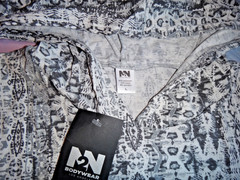 N2N Bodywear BUDHA BUM Sleeveless Hooded Pullover Tee / FRONT POUCH POCKET L