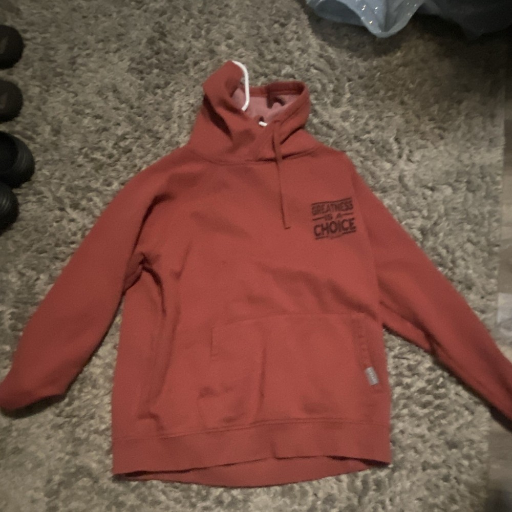 Burlebo Men’s Red Pullover Hoodie M Graphic “Greatness Is A Choice” Pockets