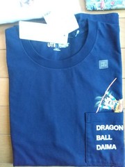 UNIQLO DRAGON BALL DAIMA Sweatshirts 1pc, T-shirt 4 ps. XL Chest: 104–112 cm