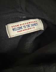 Yes Theory Seek Discomfort Graphic Hoodie Mens Small Other Side of Fear