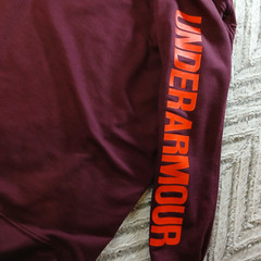 Under Armour Sweatshirt Plum Long Sleeve Shirt Training Men’s Size XS AA008