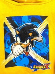 VINTAGE 2004 SONIC X SONIC THE HEDGEHOG YELLOW HOODIE KIDS SZ 7-L HAT PIN INCL.