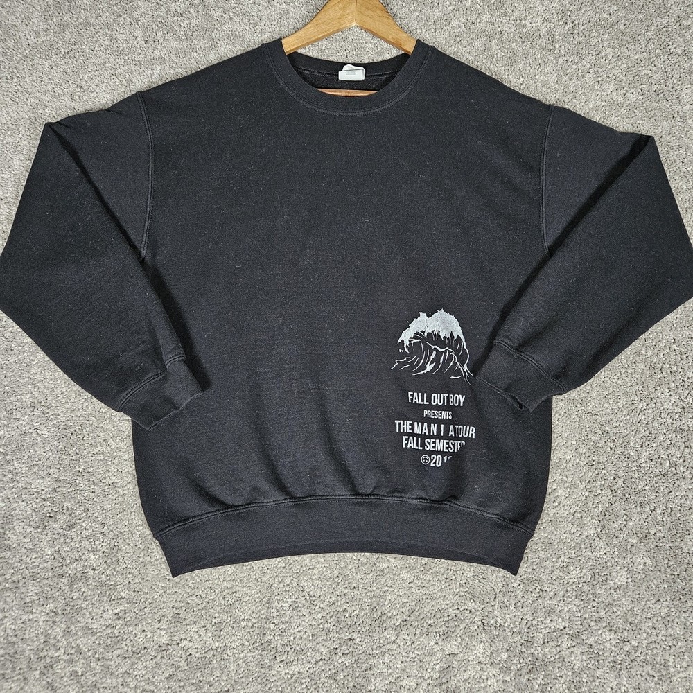 Fall Out Boy Sweatshirt Adult Medium Black 2018 The Mania Tour Fall Semester