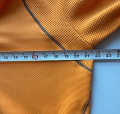 Under Armour Men’s All Seasons Gear 1/4 Zip Pullover Orange Sz Medium EUC A4120