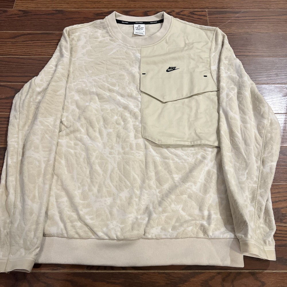 Nike Sportswear Dri-FIT ADV Tech Pack Crew Neck Textured Sweatshirt Beige Small