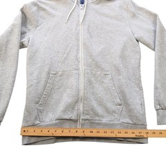 H+M DIVIDED Drawstring Hooded Sweatshirt Medium/Full Zip/Gray/Front Pockets