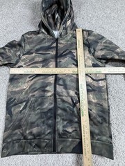 NWOT Men’s Full Zip Camo Hoodie Size XL Slim