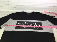 Fall Out Boy Manhead Panel Logo Sweatshirt Pullover Black Gray Men’s Size M