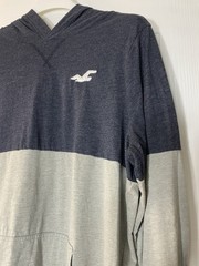 HOLLISTER LONG SLEEVE LIGHTWEIGHT HOODED GRAY & NAVY COLOR-BLOCK SHIRT SIZE XL