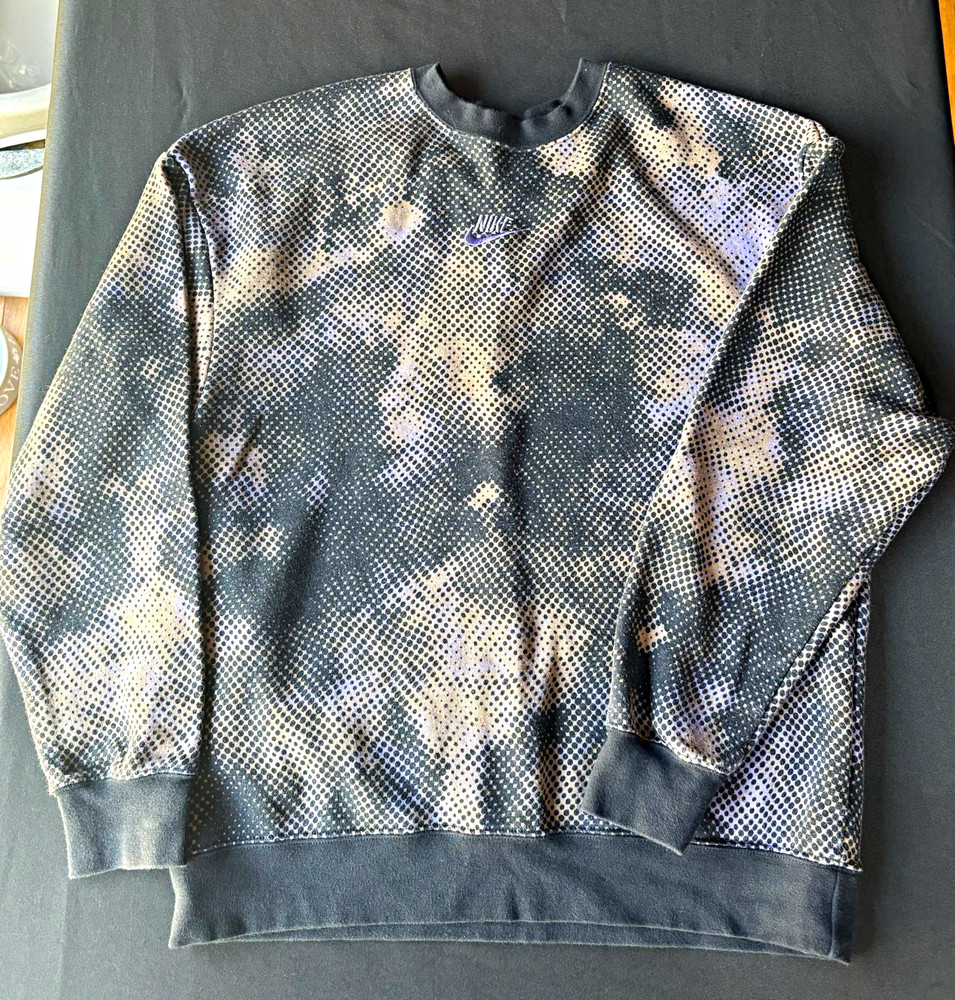 Nike Men’s XS Fleece Crew Neck Pullover Sweatshirt Gray Black White Camo