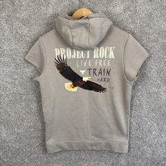Under Armour Project Rock Mens Small Beige Hoodie Short Sleeve Back Logo
