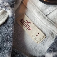 Hollister Sweatshirt Hoodie White Black Cloud Mens Small 21×25 WINTER CAMO LOOK