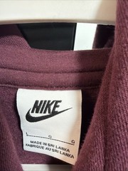 Mens Nike Burgundy Classic Hoodie Sweatshirt New L