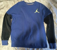 Nike Air Jordan Vintage Sweatshirt Adult Large, Black/Blue, Crewneck